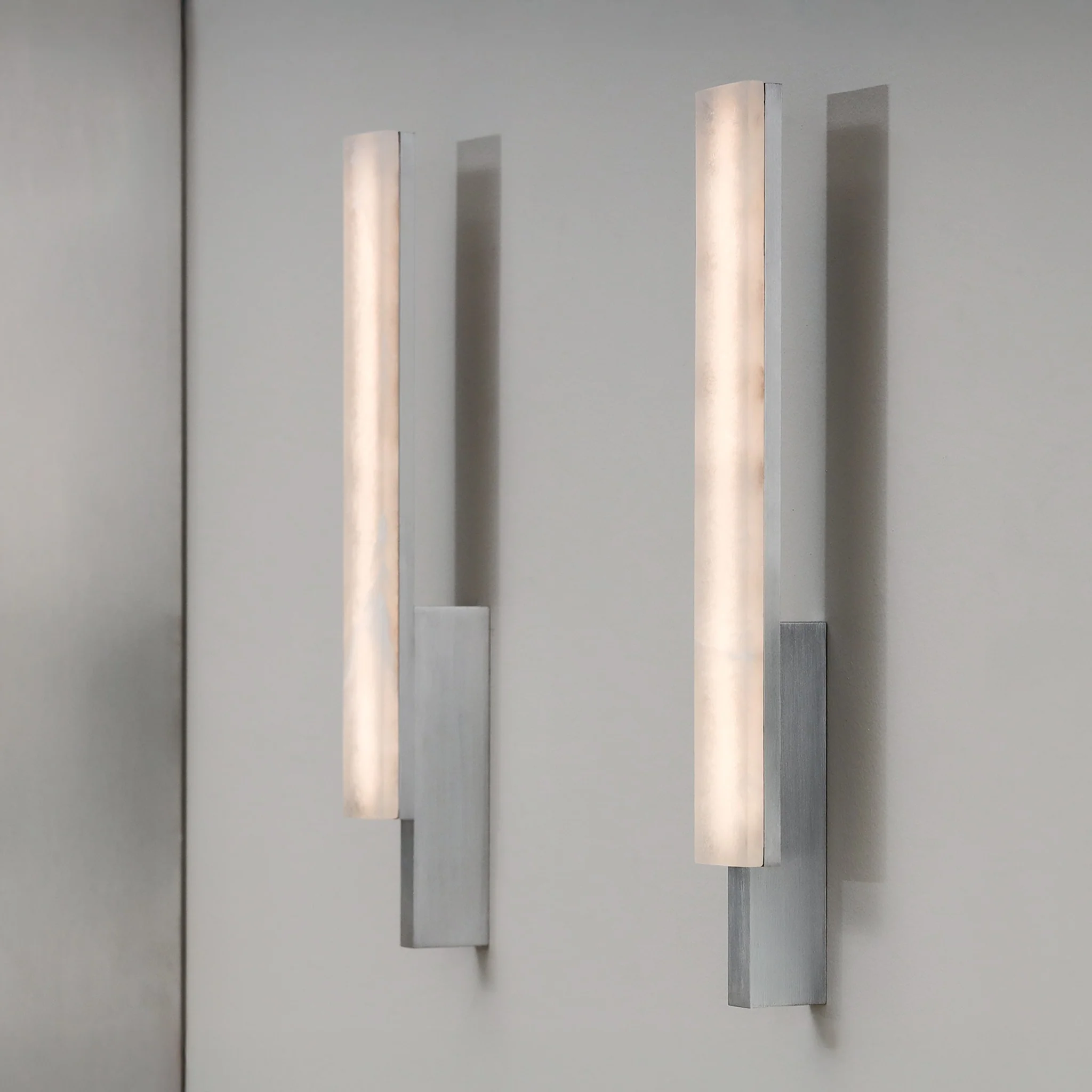 PRE-ORDER │ BEN-TOVIM DESIGN Bloc Wall Sconce, Left, Alabaster & Brushed Aluminium - Image 5