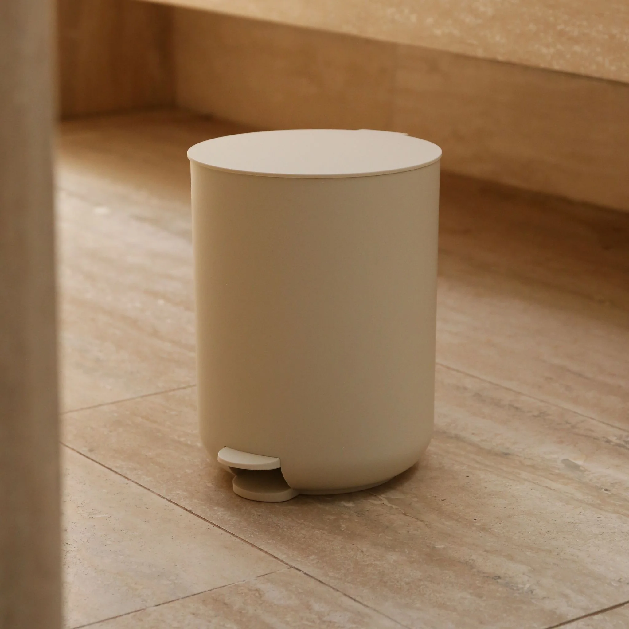 DESIGNSTUFF ARC Pedal Bin, 4.3L, Sand - Image 5