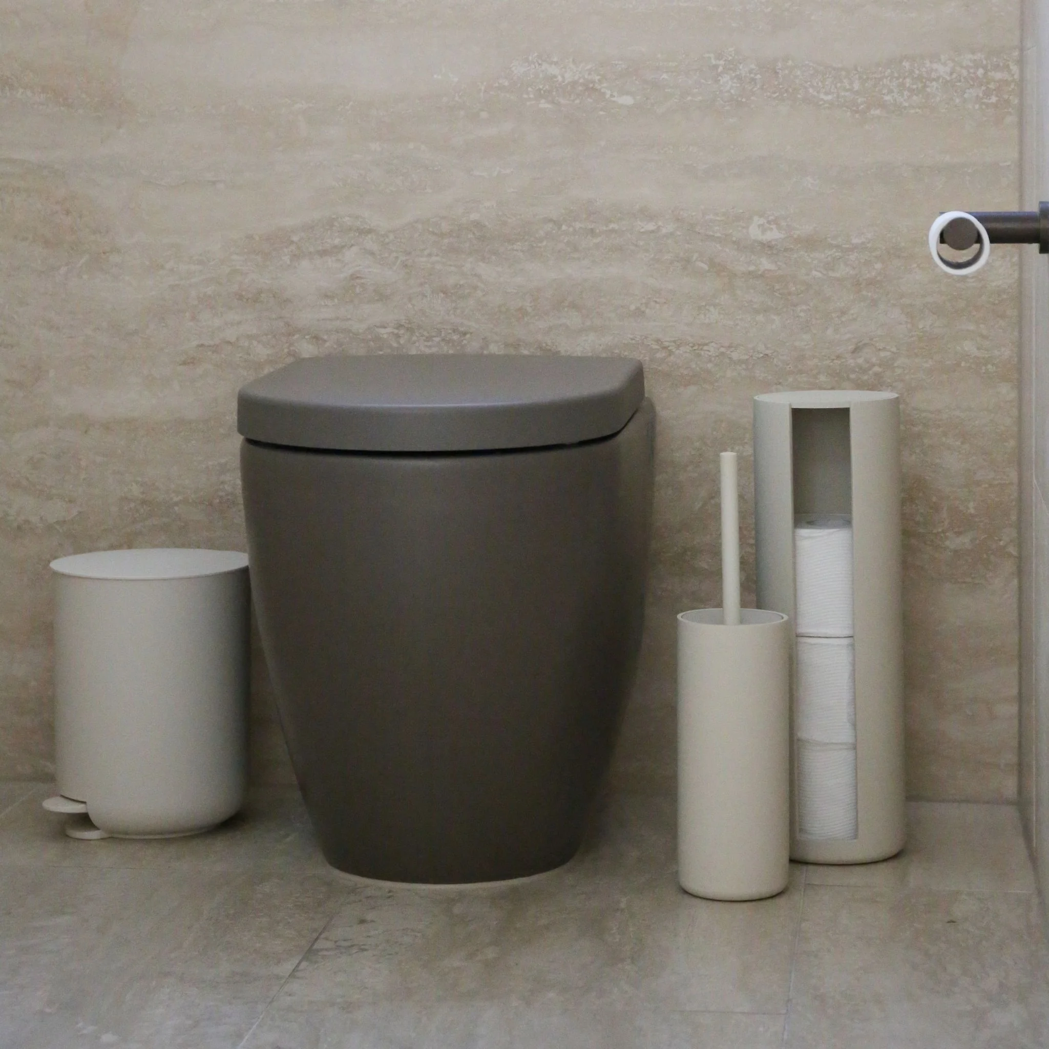 DESIGNSTUFF ARC Toilet Brush, Sand - Image 8