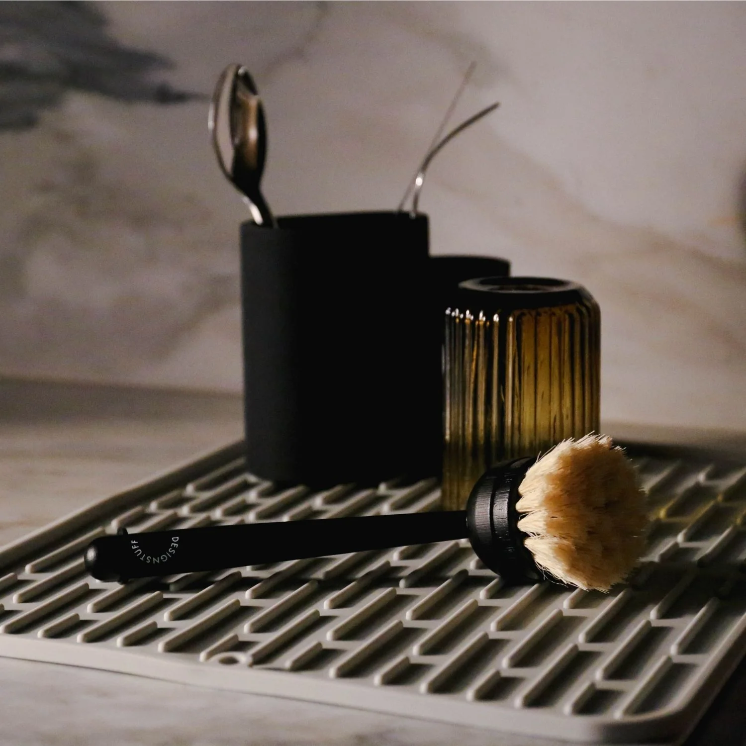 DESIGNSTUFF Eco Dish Brush, Black - Image 8