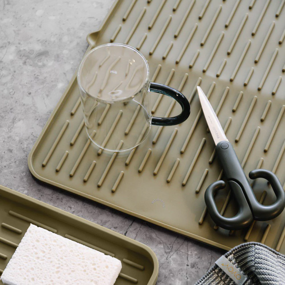 DESIGNSTUFF DRIP Folding Silicone Drying Mat Large w/ Drainage Mouth, Khaki - Image 4