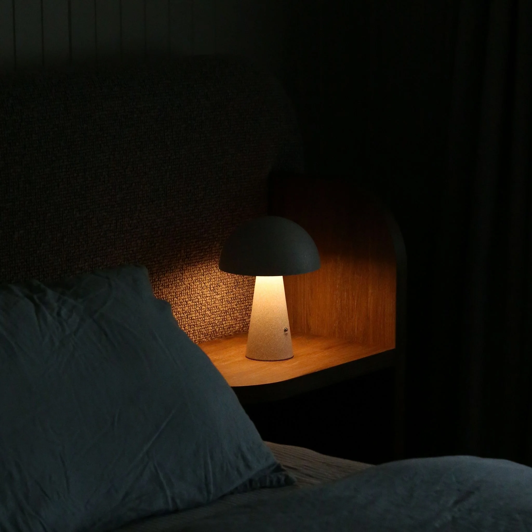DESIGNSTUFF LUME Loui Portable Table Lamp, Sand - Image 5
