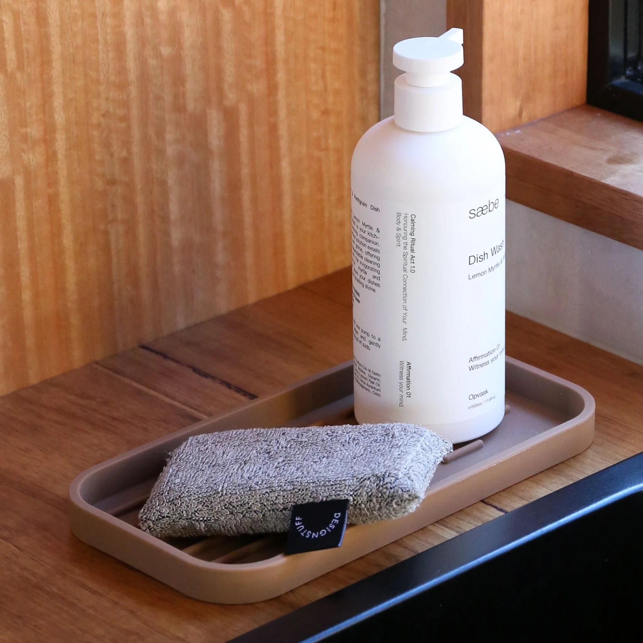 DESIGNSTUFF Sink Tray and Sponge Holder Silicone, Camel - Image 4