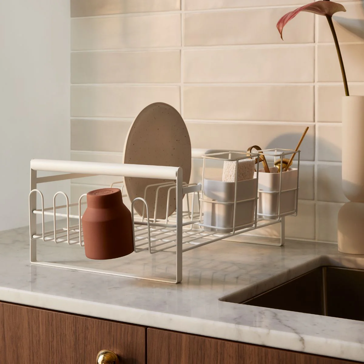 DESIGNSTUFF The Frame Dish Rack with Removable Utensil Holders, White - Image 10