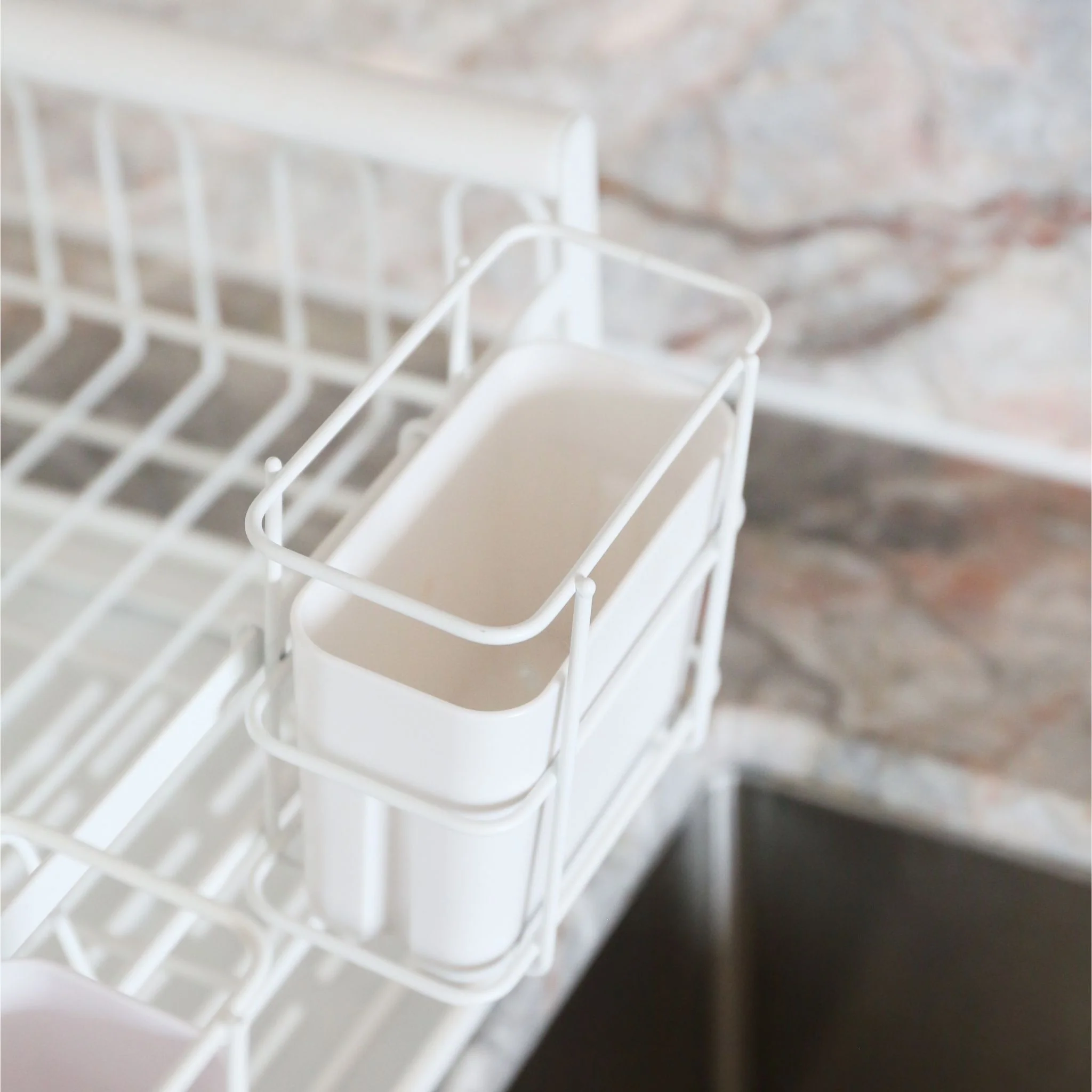 DESIGNSTUFF The Frame Dish Rack with Removable Utensil Holders, White - Image 3