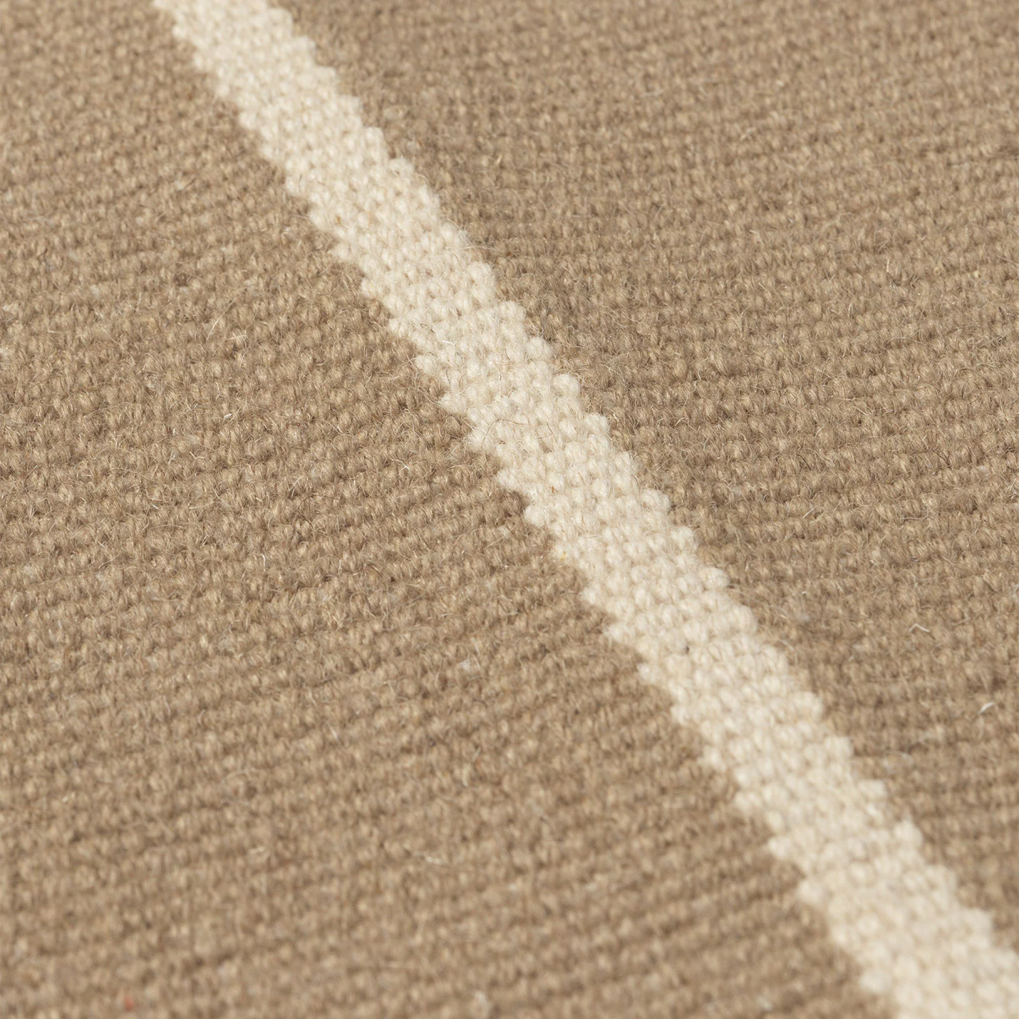 FERM LIVING Calm Kelim Runner, Dark Sand/Off-White, 80x200cm - Image 3