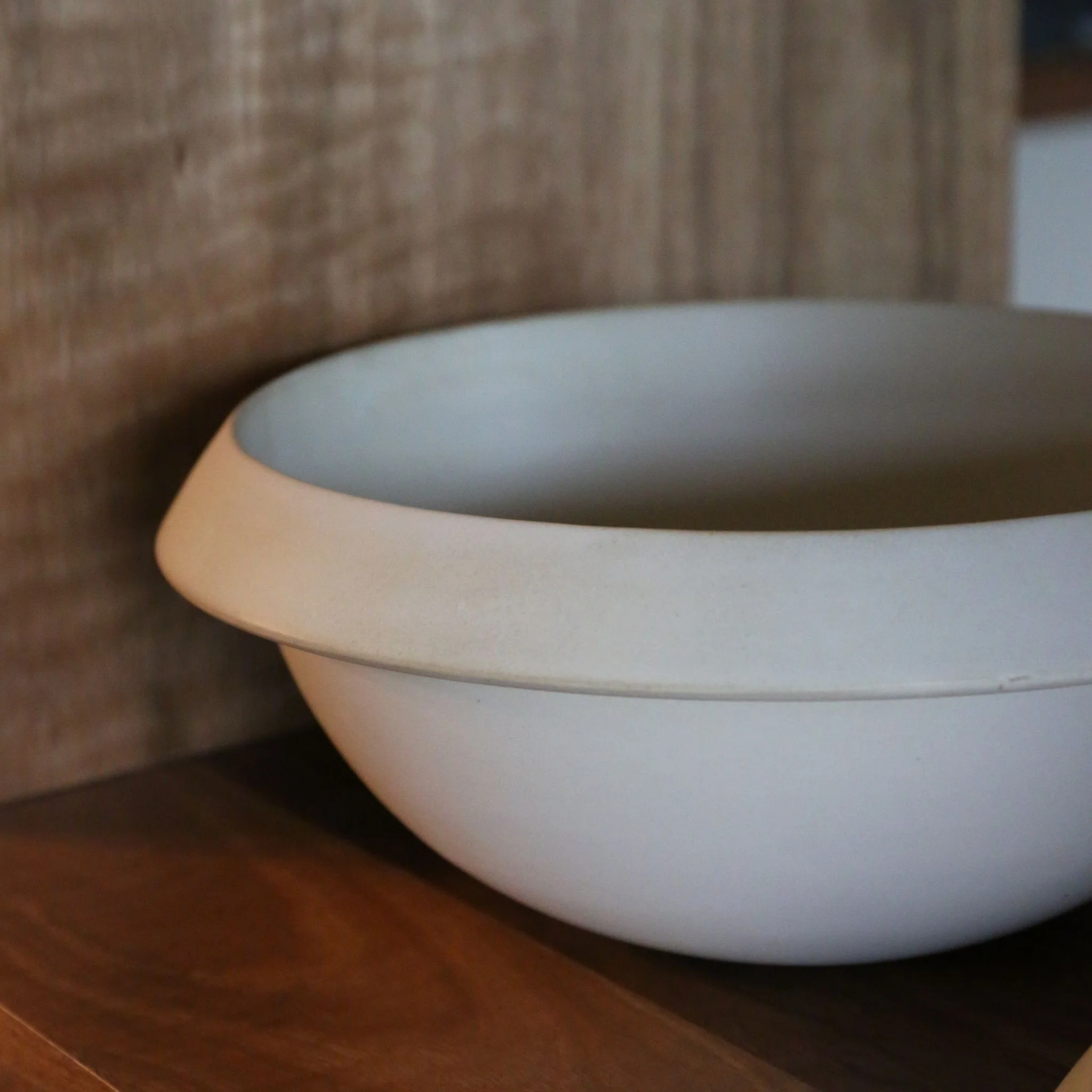FERM LIVING Erena Serving Bowl, D32cm, Cream - Image 4
