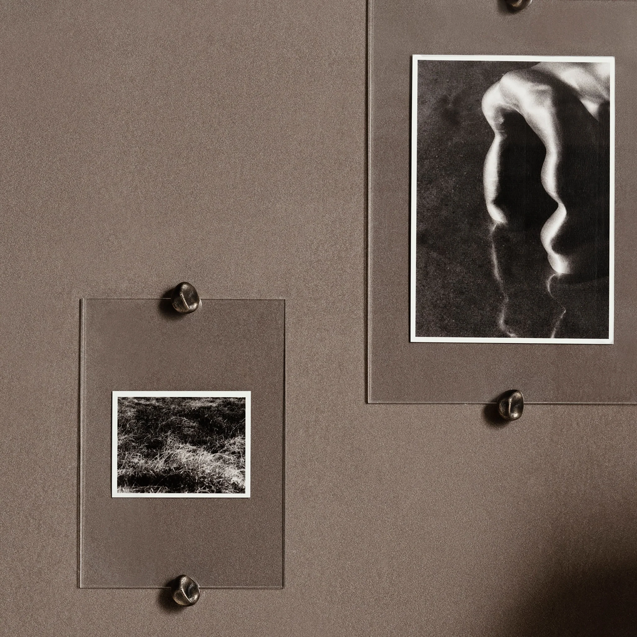 FERM LIVING Gravel Picture Frame, A4, Antique Brass - Image 2