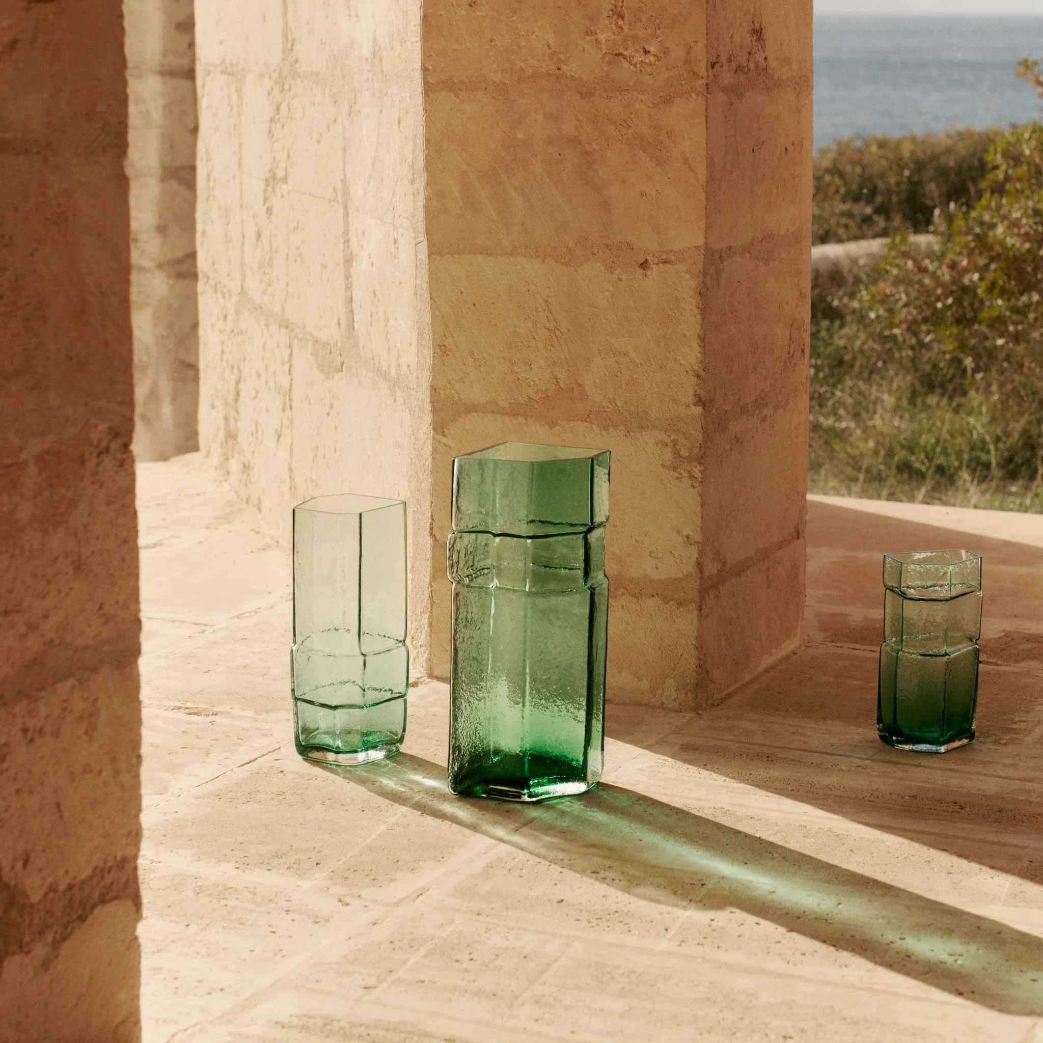 FERM LIVING Muro Vase, H30cm, Recycled Green - Image 2