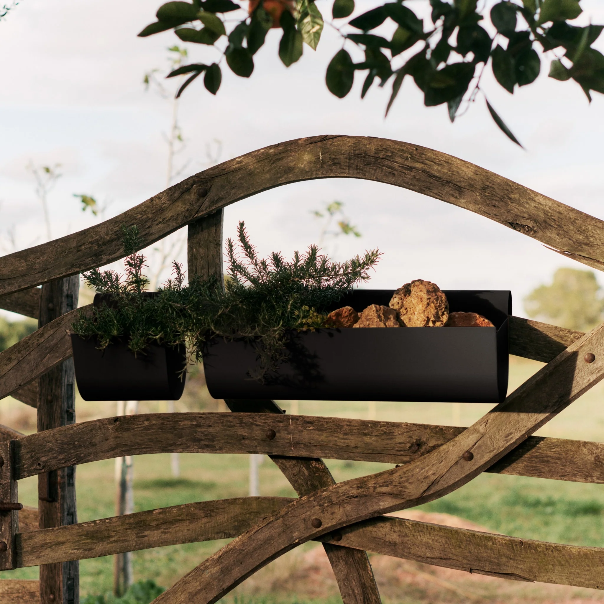 FERM LIVING Uma Balcony Box, Large, Black - Image 2