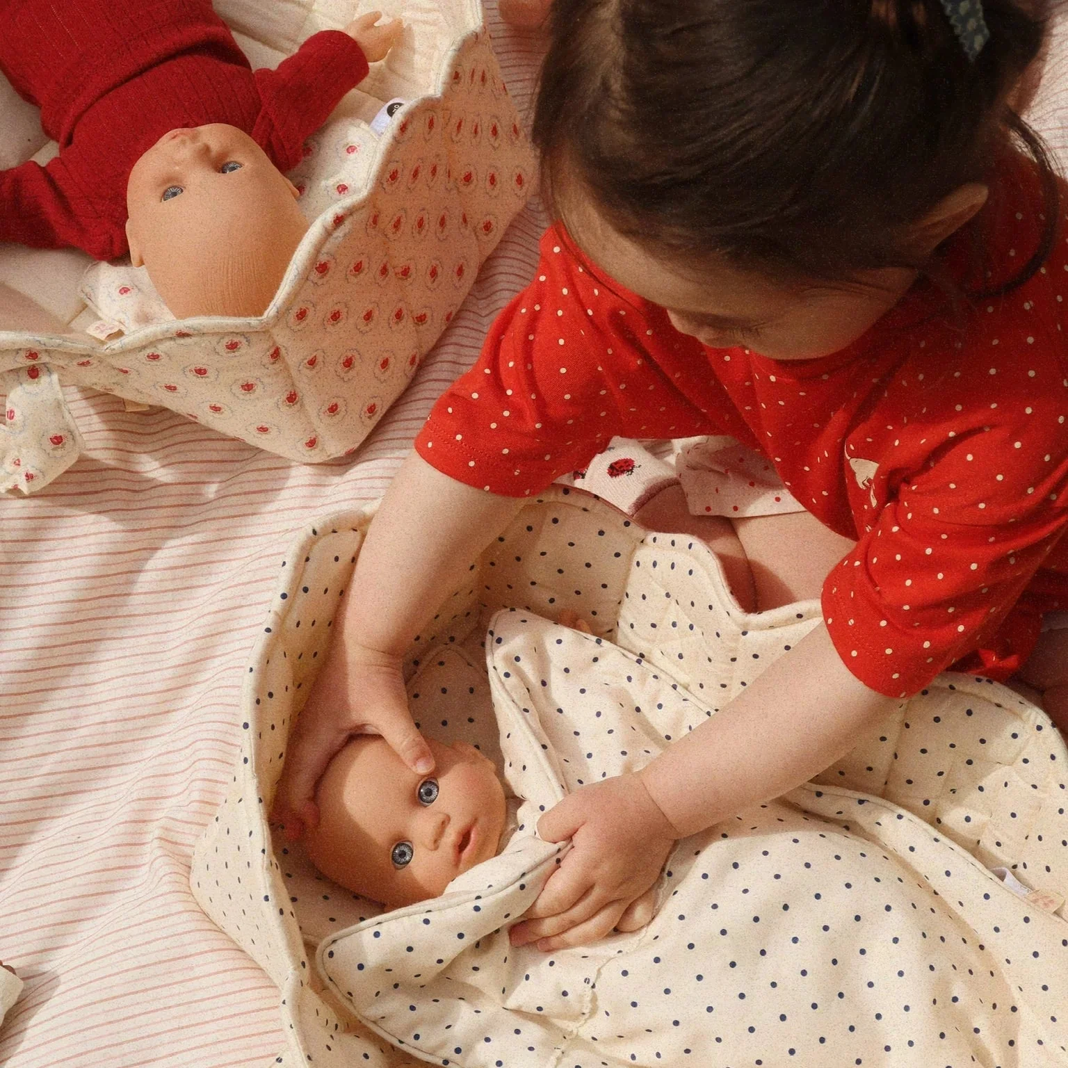 KONGES SLØJD Doll Lift/Carrier Toy, Estate Dot - Image 2