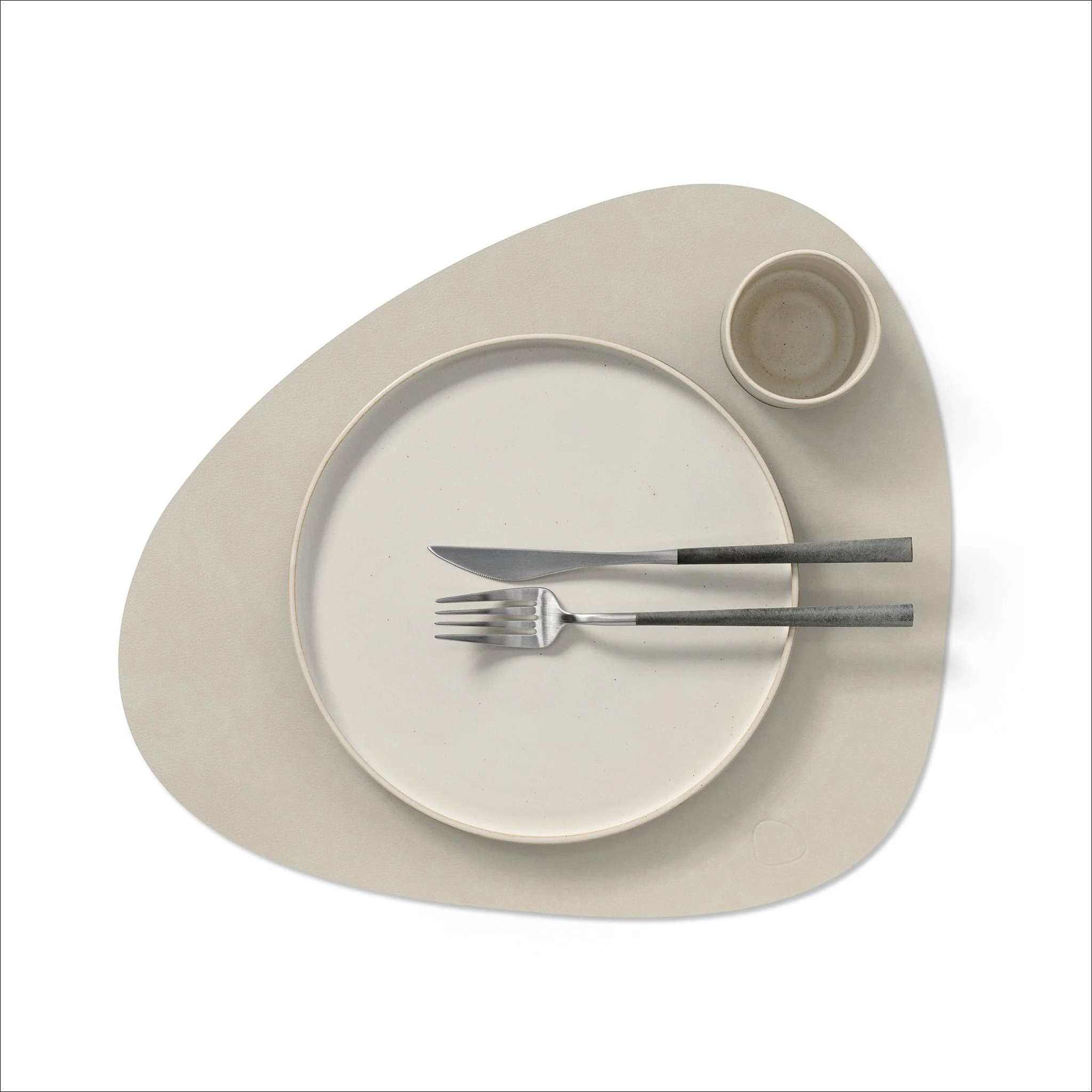 LIND DNA Nupo Curve Table Placemat L, Oyster White - Image 5