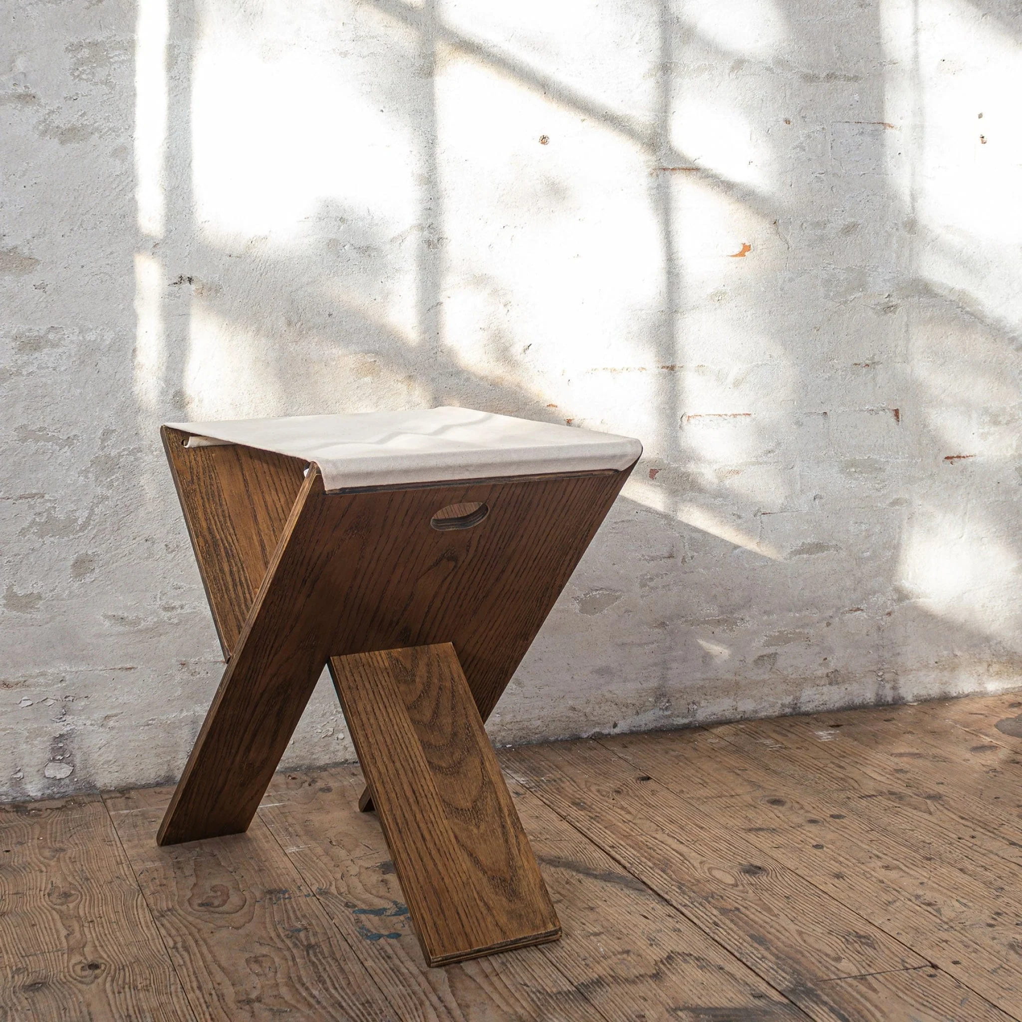 METTE DITMER Roots Folding Stool, Dark Oiled - Image 2
