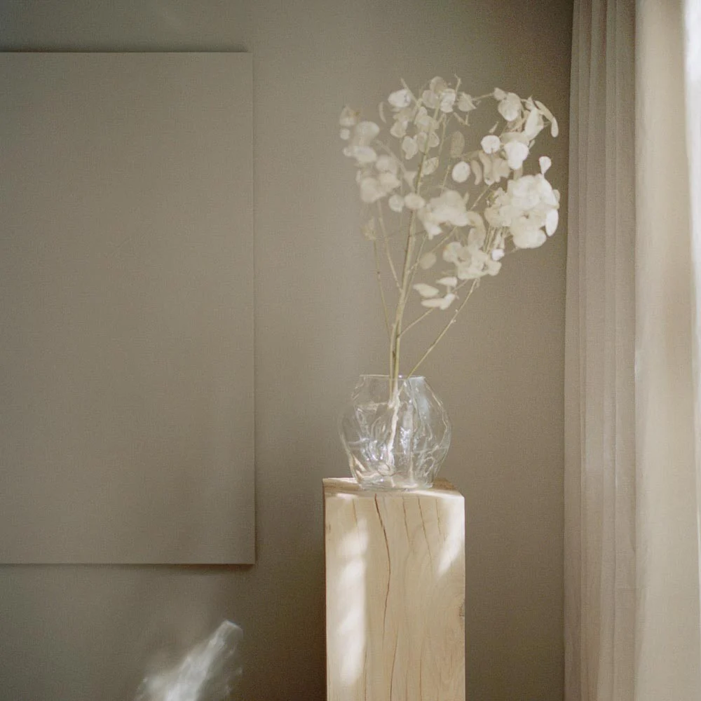 NEW WORKS Blaehr Vase Large, Clear Glass - Image 11