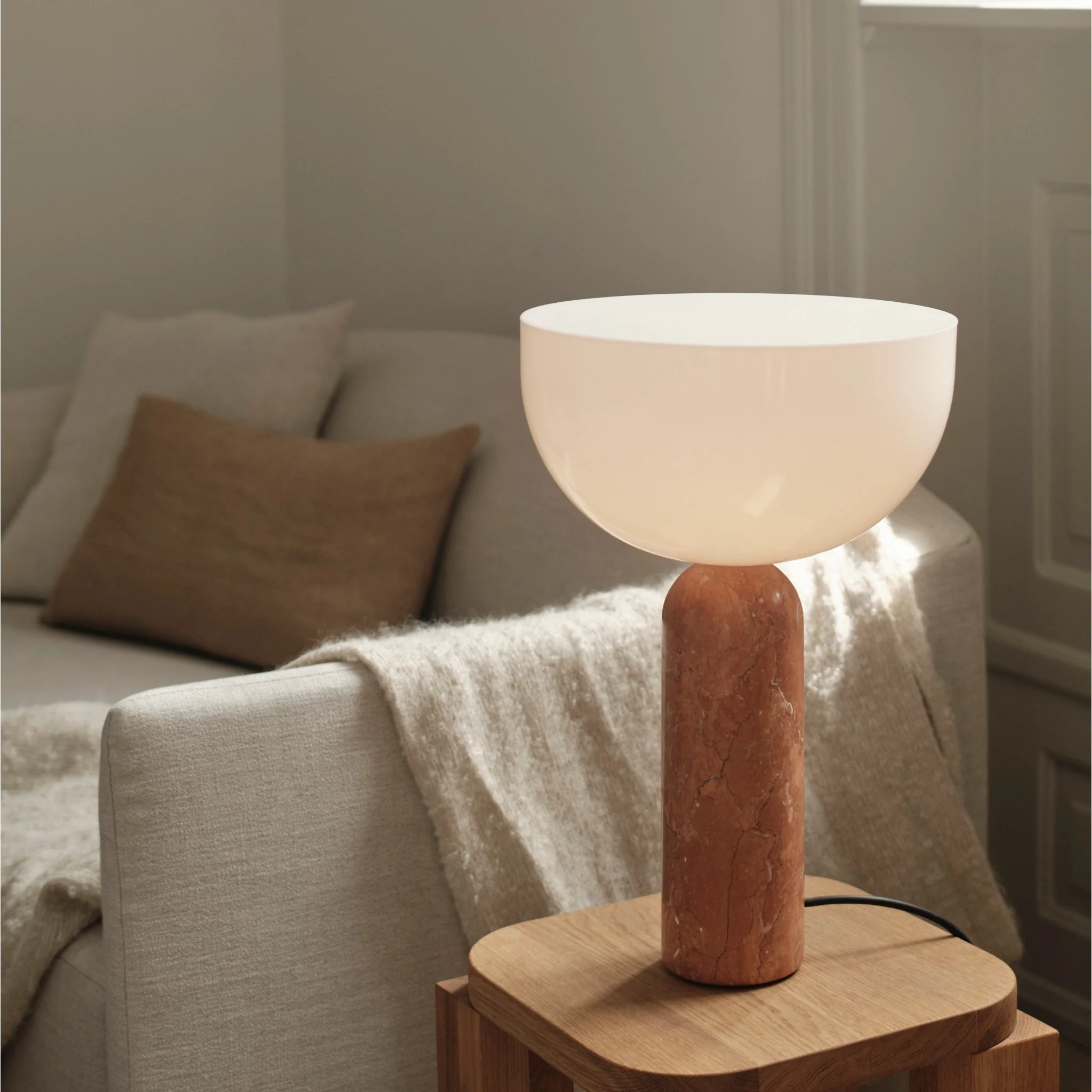 NEW WORKS Kizu Table Lamp, Breccia Pernice, Large - Image 4