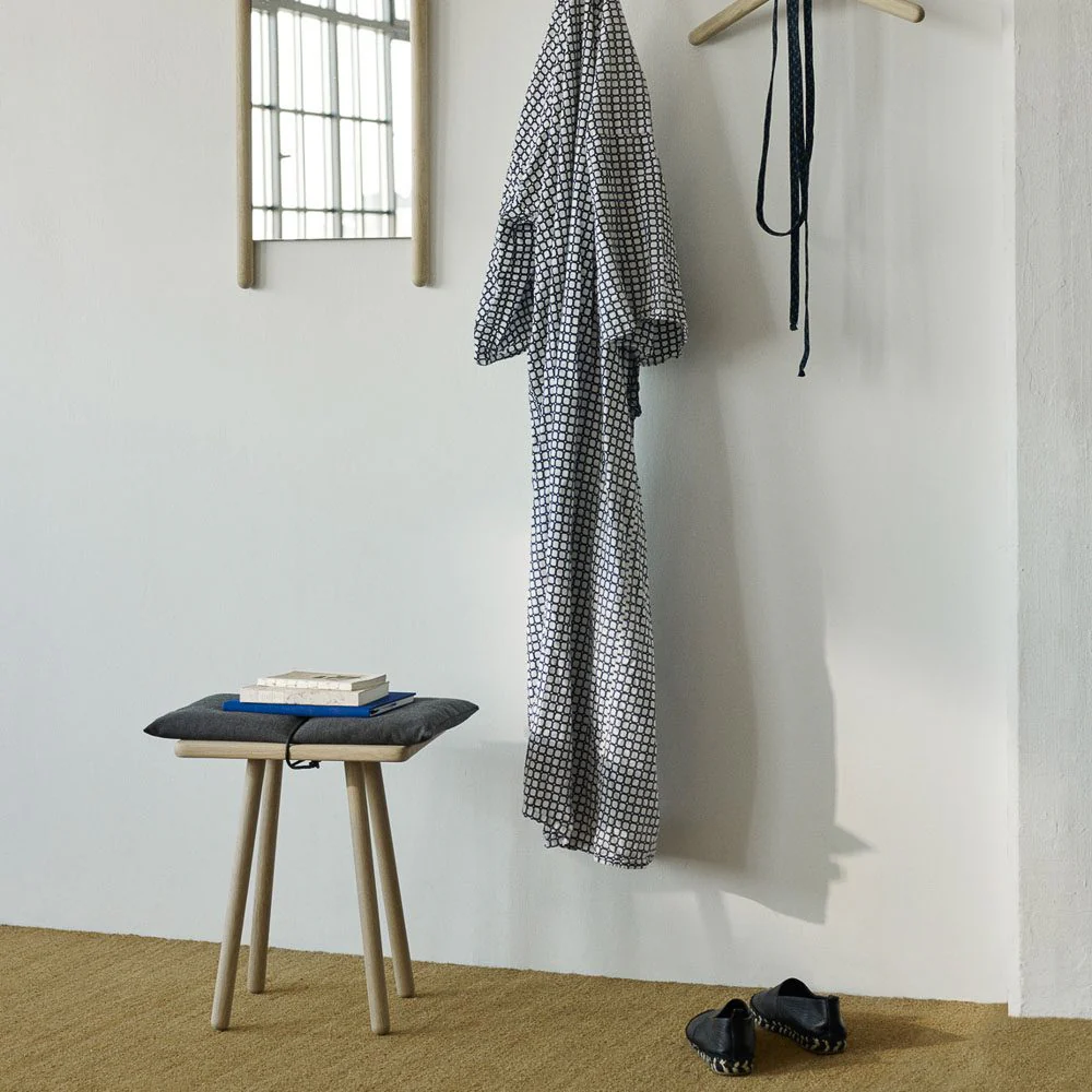 SKAGERAK Georg Stool, Oak/Dark Grey - Image 3