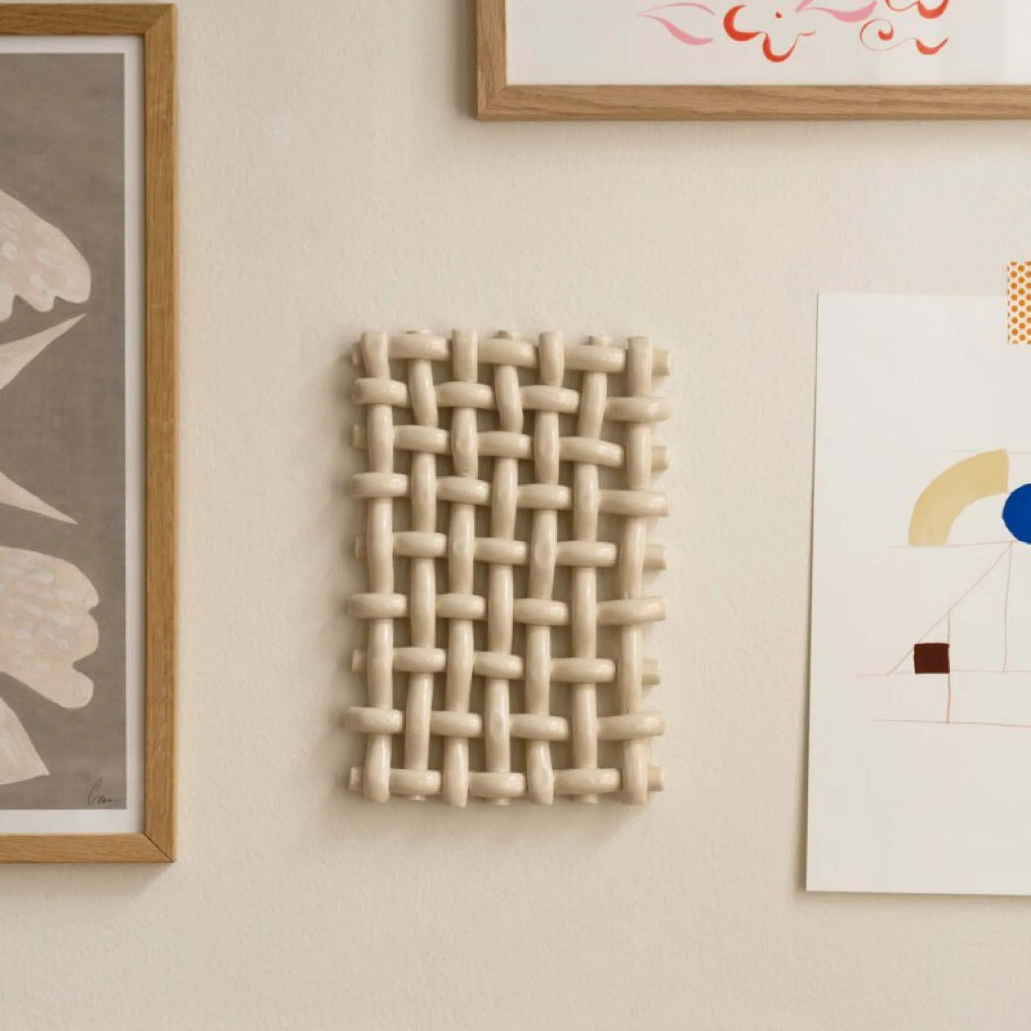 THE POSTER CLUB Interlace #01 Wall Object, 22x15cm, Cream - Image 2