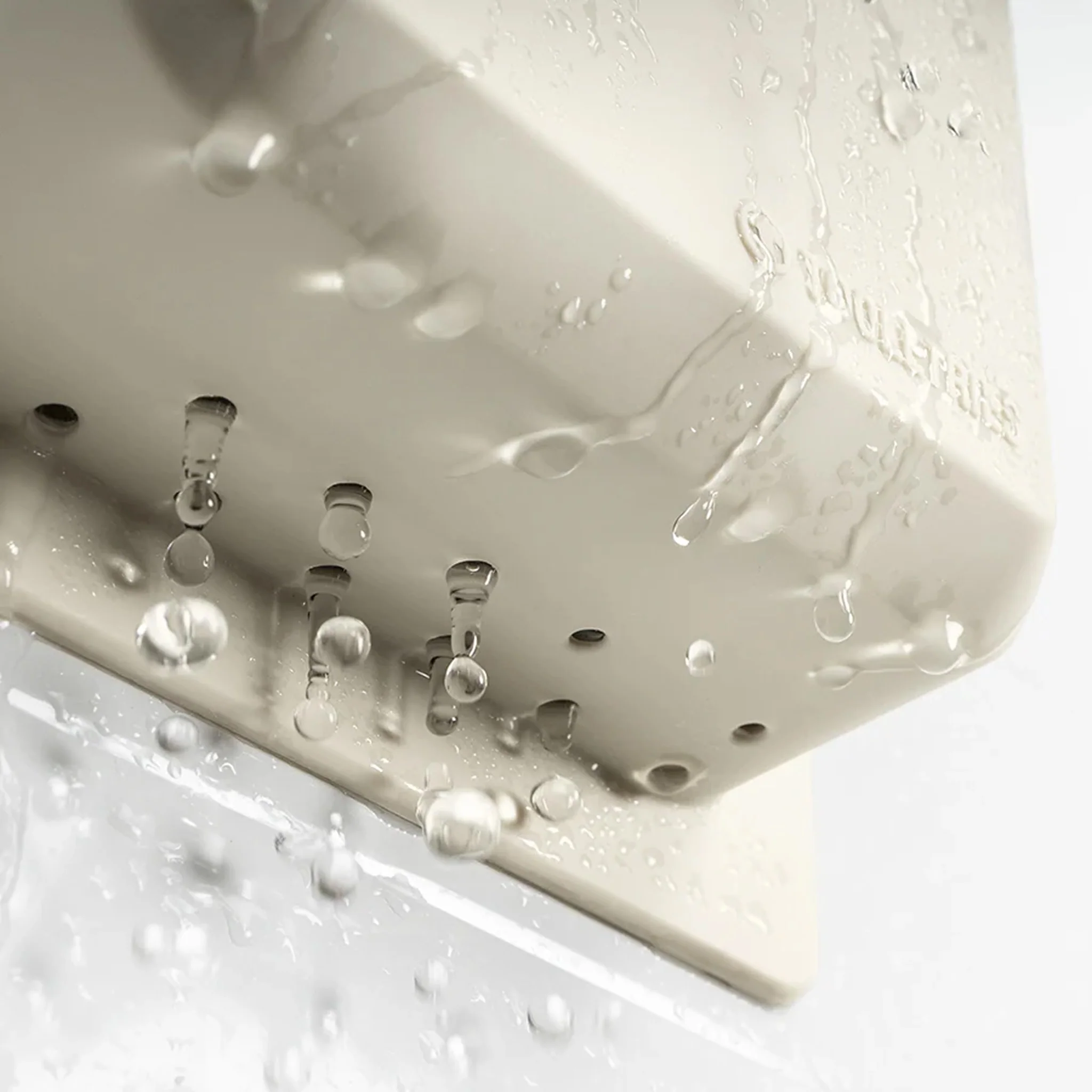 TOOLETRIES The James Toiletry Organiser for the Shower, Sand - Image 4
