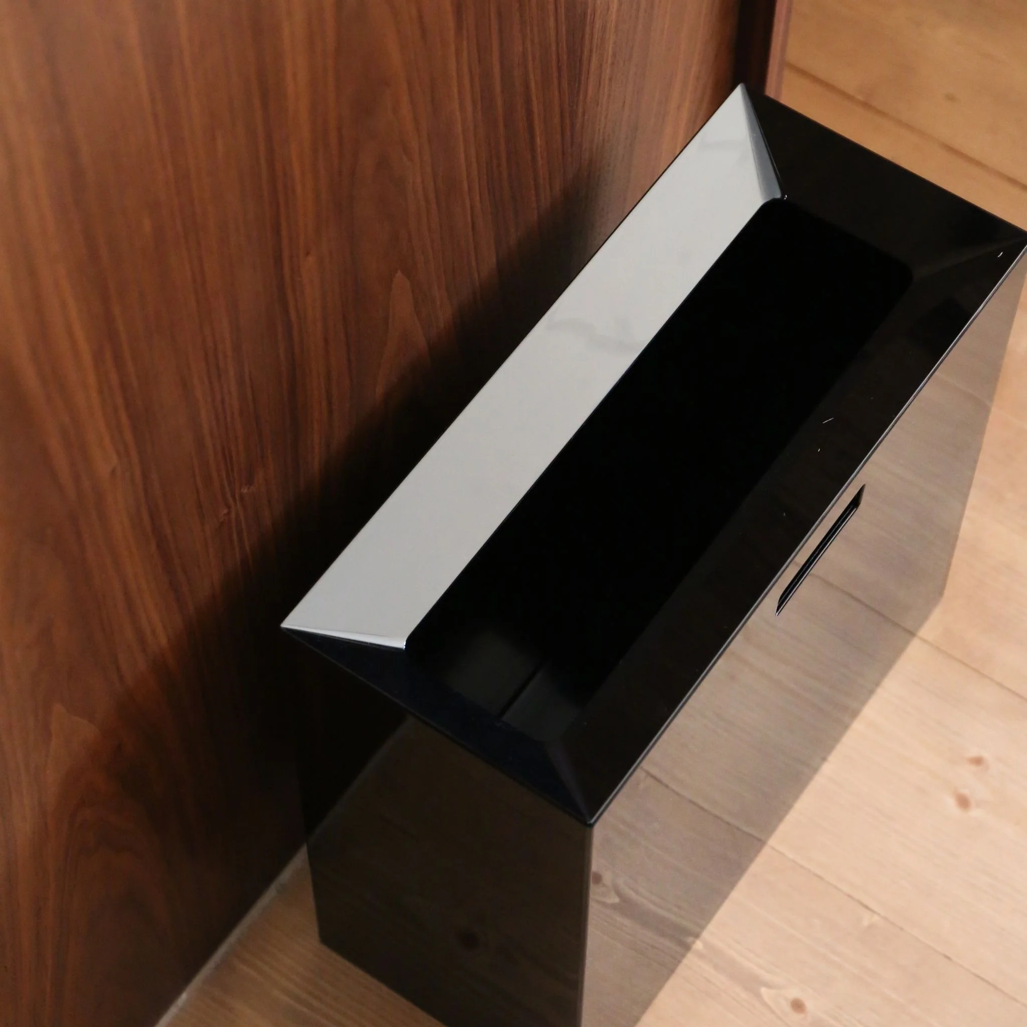 YAMAZAKI Tower Rectangular Trash Can/Rubish Bin, Black - Image 5